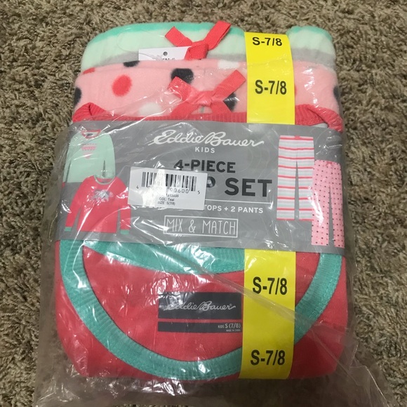Eddie Bauer Kids Fleece 4 Piece Sleep Set - Picture 6 of 6